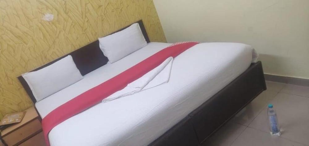 Airport Hotel Vishal Residency Neu-Delhi Exterior foto