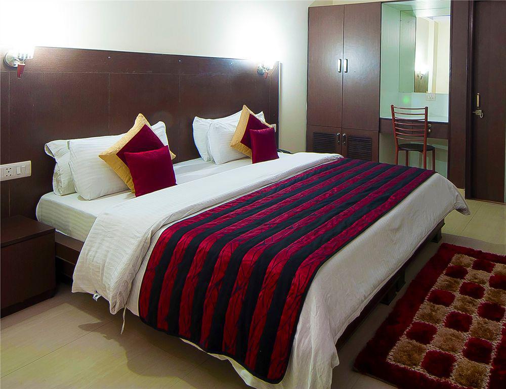 Airport Hotel Vishal Residency Neu-Delhi Exterior foto